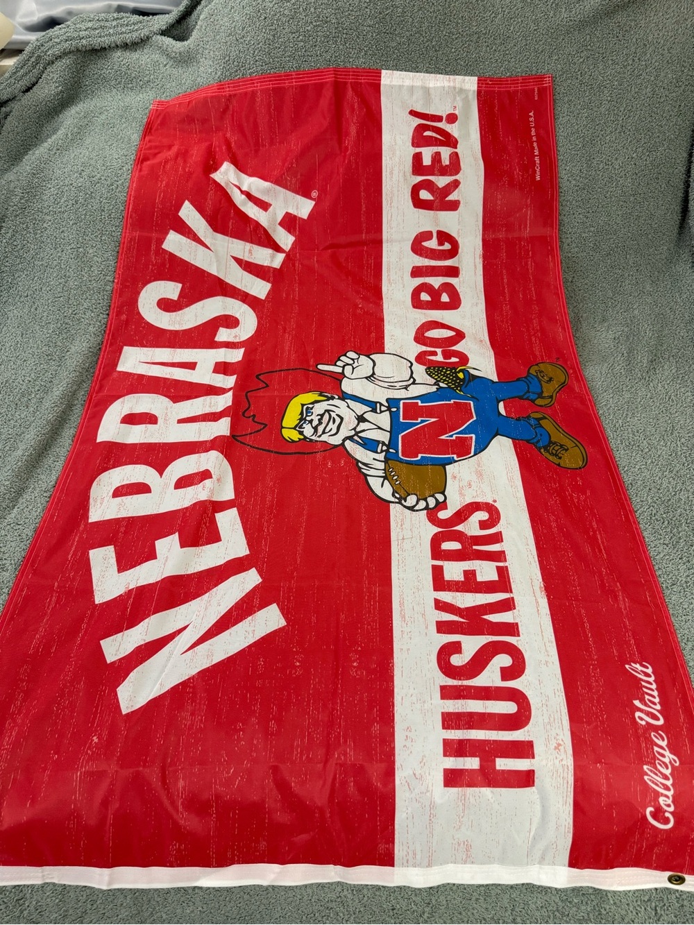 NCAA Nebraska Cornhusker’s College Vault 3’ X 5’ Flag/Banner